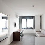 Alkamuri Posh E Hotel