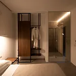 Hotel Alkamuri Posh E