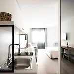 Hotel Alkamuri Posh E 4*