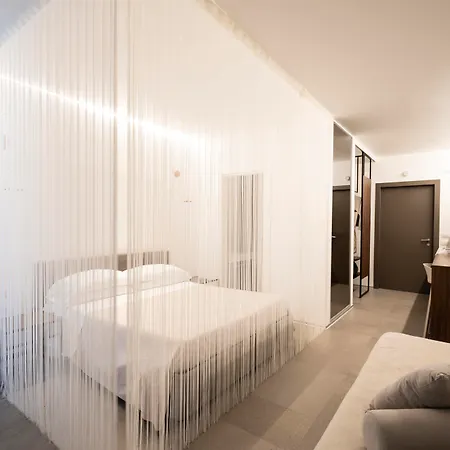 Alkamuri Posh E 4*