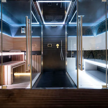 Hotel Alkamuri Posh E