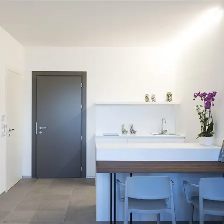 Alkamuri Posh E ホテル アルカモ