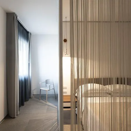 Otel Alkamuri Posh E Alcamo